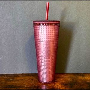Limited Edition Starbucks Dusty Rose Soft Touch Grid Venti Tumbler